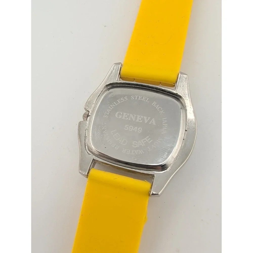 Geneva Women's Watch 39mm Silver Case Rhinestone Bezel Yellow Band- New Battery